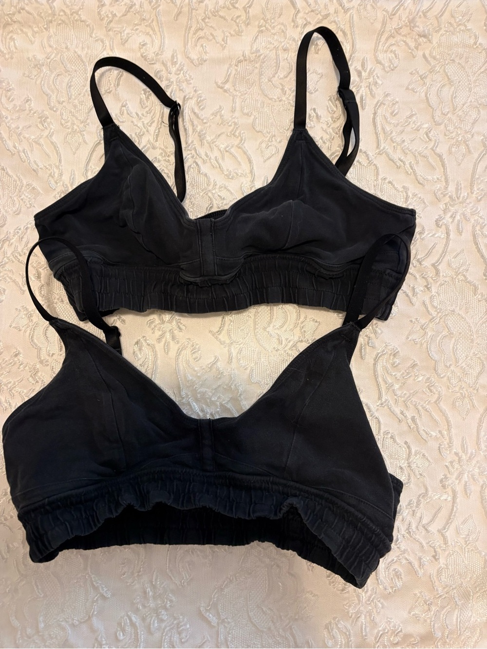 Aerie Black Wireless Bralettes, Size Small